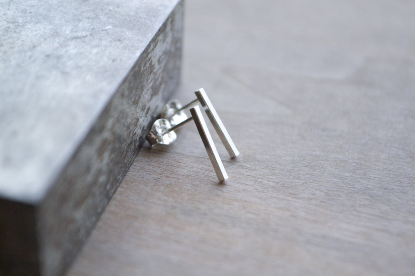 Linear Studs